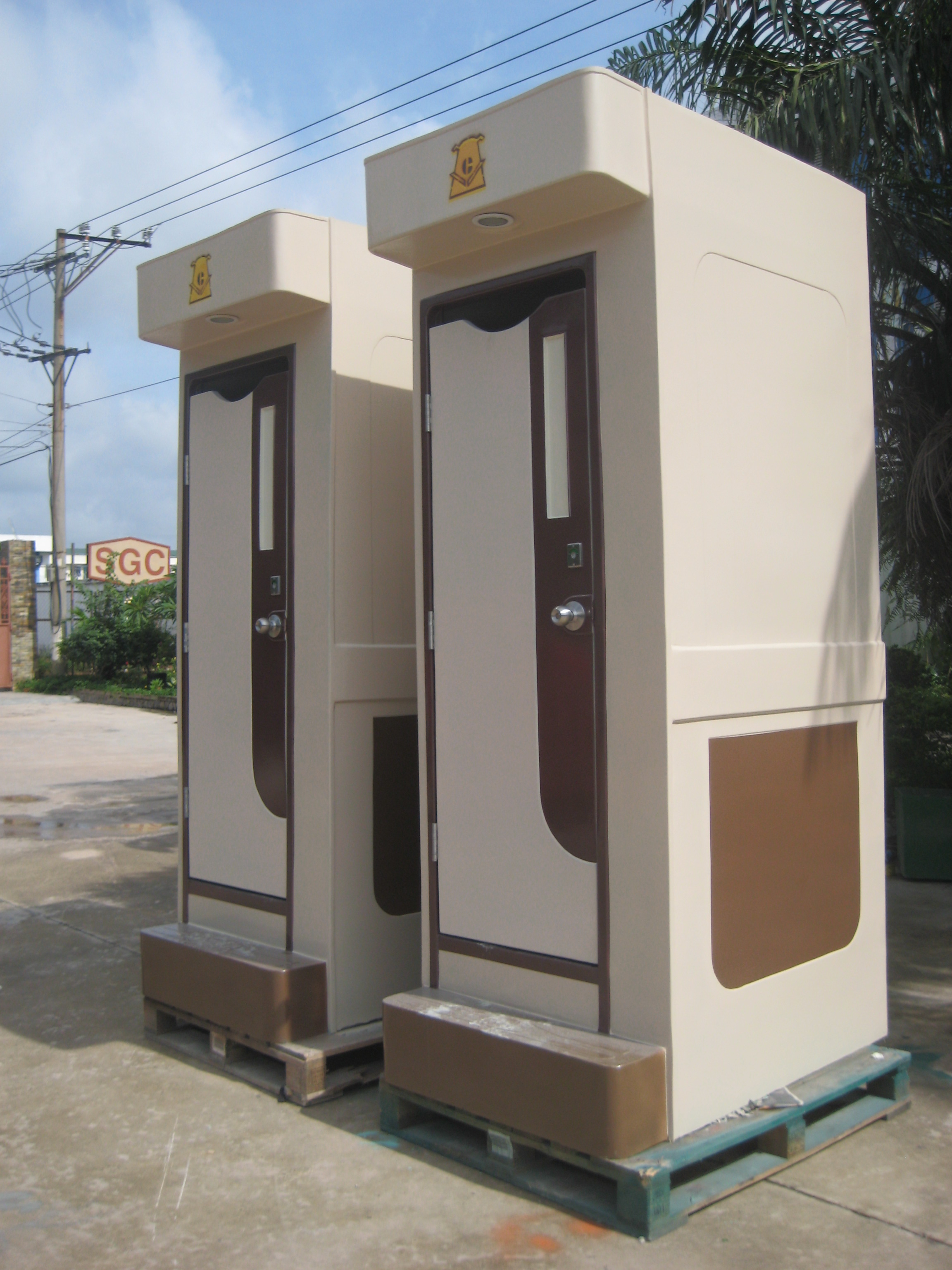 nhà vệ sinh di động